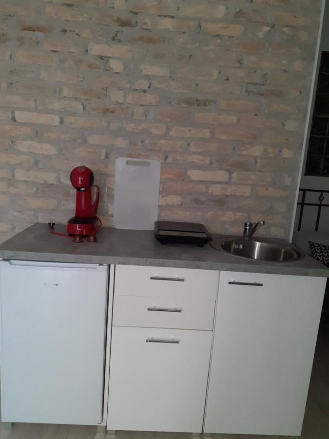 Flora Novi Sad Appartement Buitenkant foto