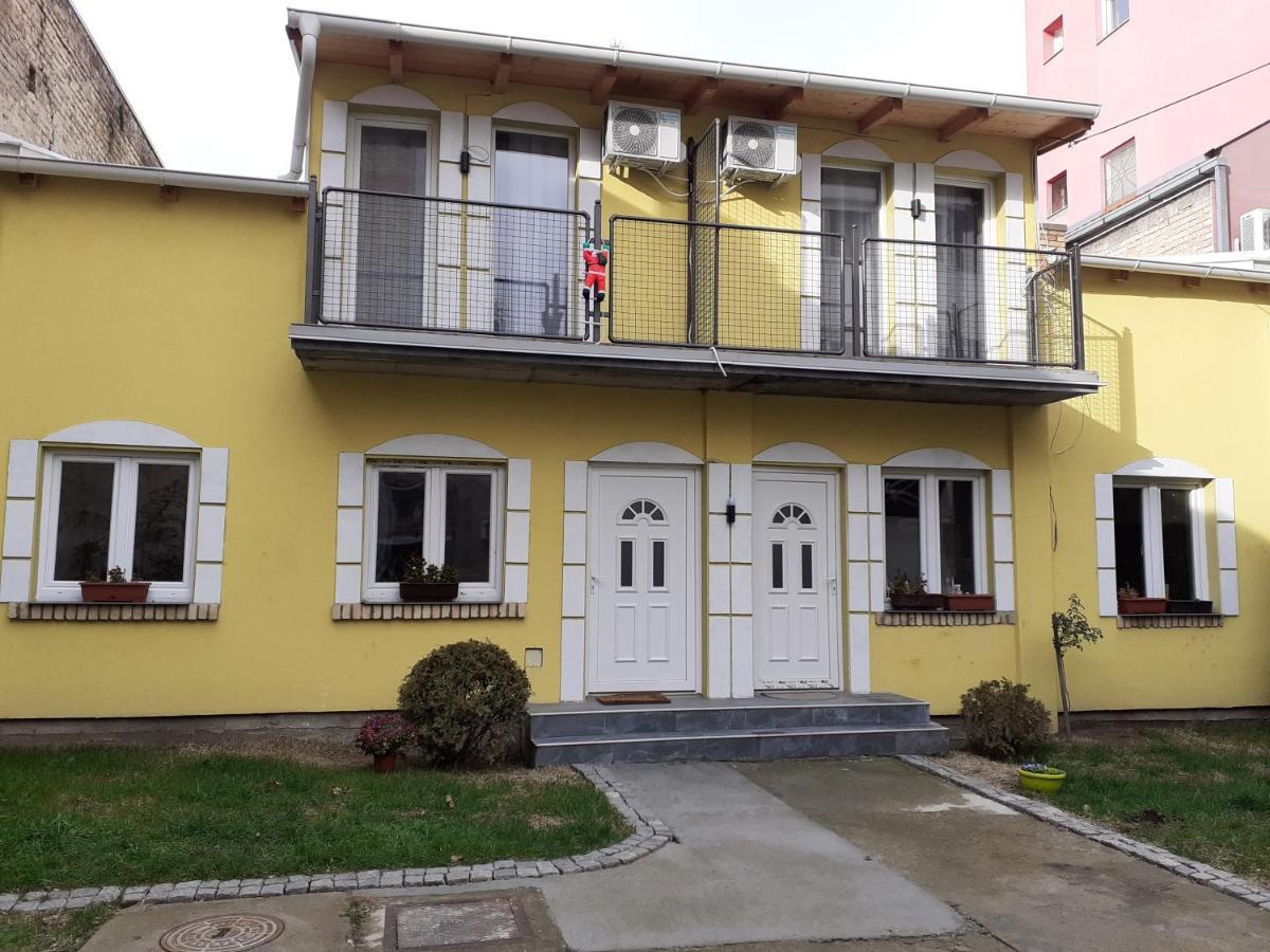 Flora Novi Sad Appartement Buitenkant foto