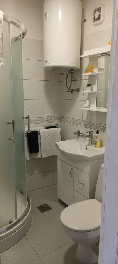 Flora Novi Sad Appartement Buitenkant foto