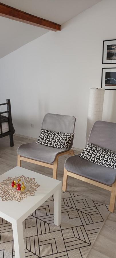 Flora Novi Sad Appartement Buitenkant foto